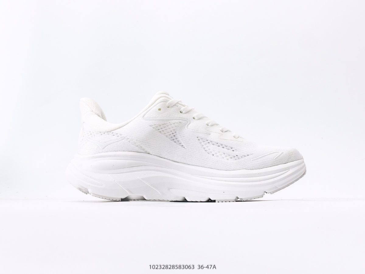 HOKA Clifton 10