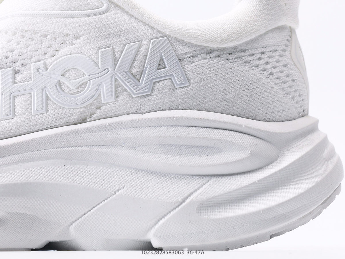 HOKA Clifton 10