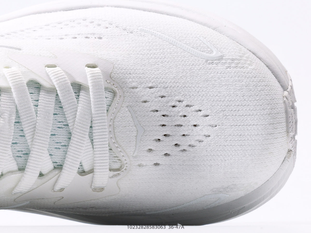 HOKA Clifton 10