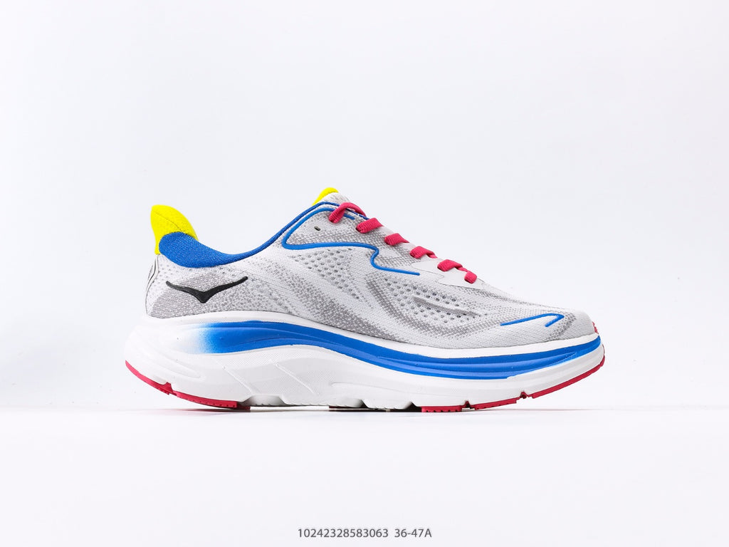 HOKA Clifton 10
